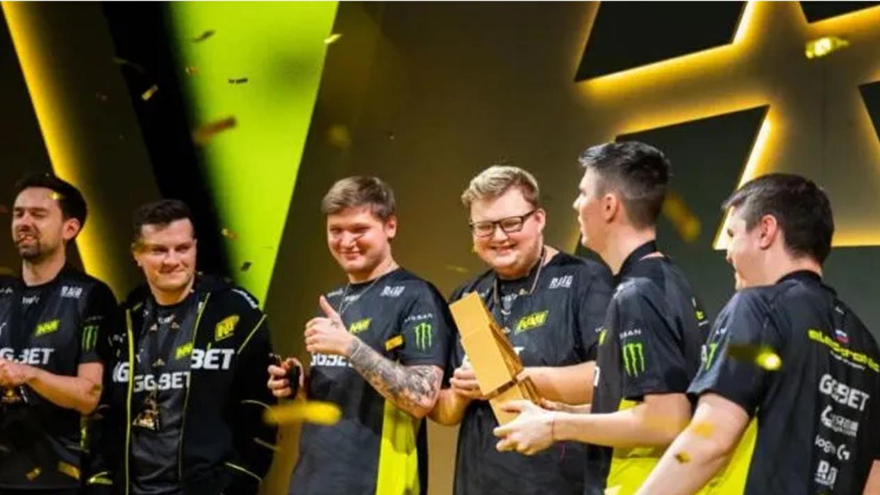 小孩哥的乒 小孩哥的乒